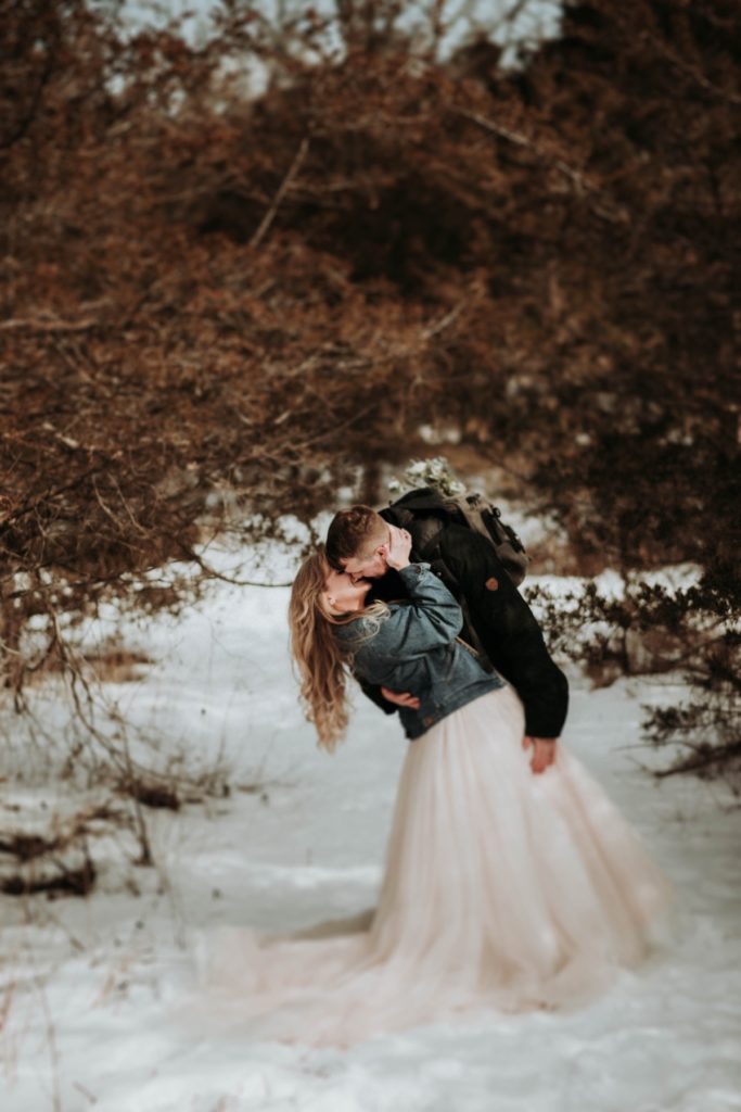 how to plan a winter wedding