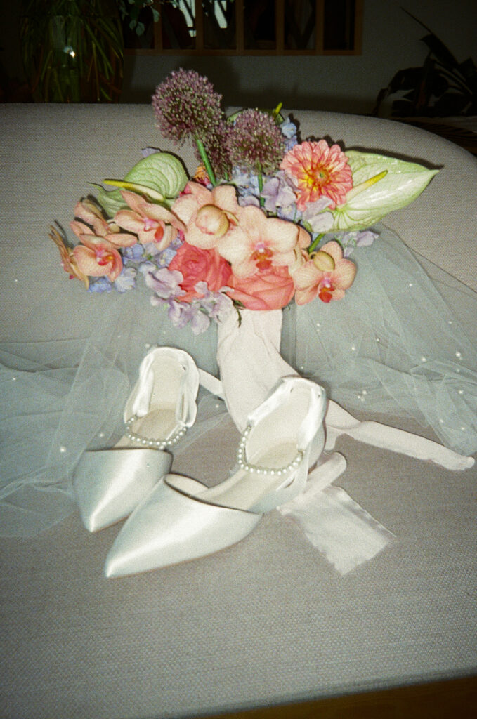 2025 wedding trends include film and vibrant florals